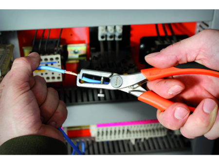 Плоскогубцы для зачистки проводов c рукояткой ERGO™ 2223GC-150
