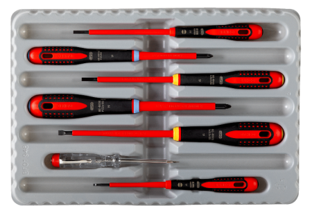 Набор изолированных отверток ERGO™ под винты со шлицем и Pozidriv, 6 шт. BE-9889S