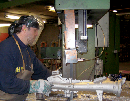 Резка литья 3869