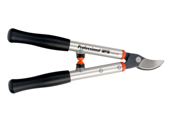 Сверхлегкий сучкорез для перерезания мягкой и сырой древесины P114-SL