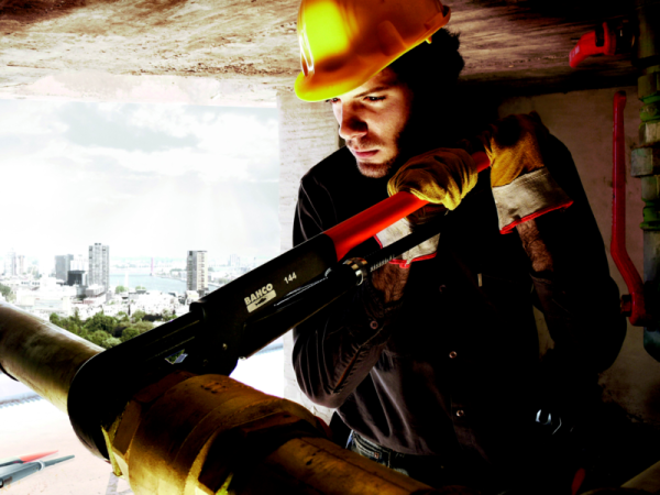 Трубный ключ универсальный 140/142